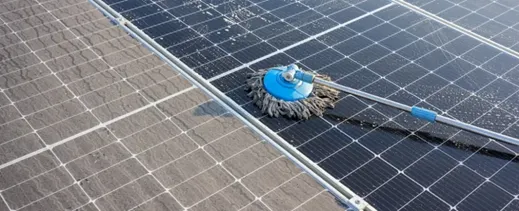 Mantenimiento de sistemas de paneles solares para generación de energía renovable